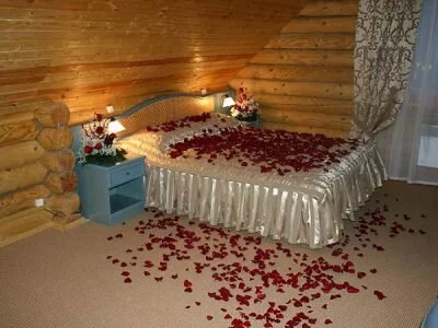 романтический вечер в спальне